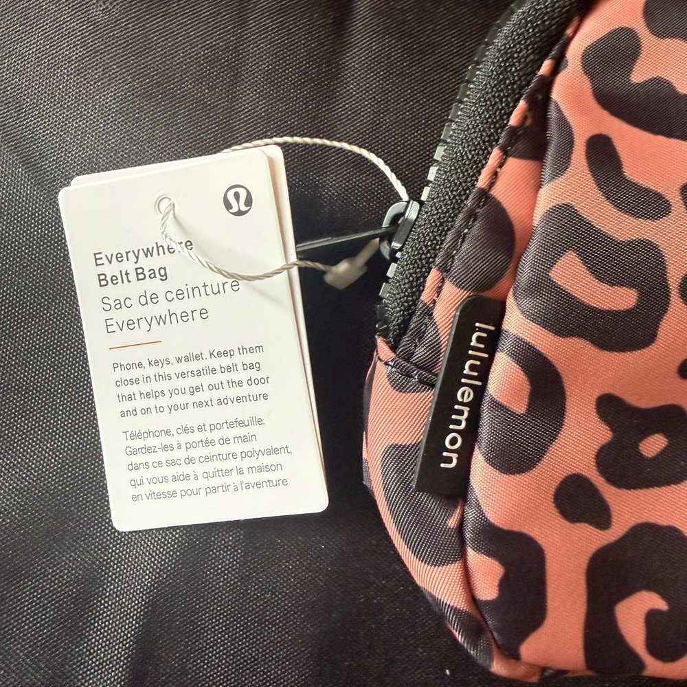 New Lululemon athletica Black and Pink Leopard Everywhere Belt Bag - Picture 3 of 7